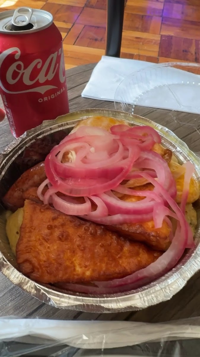 El Patio Dominican Restaurant Photo 2