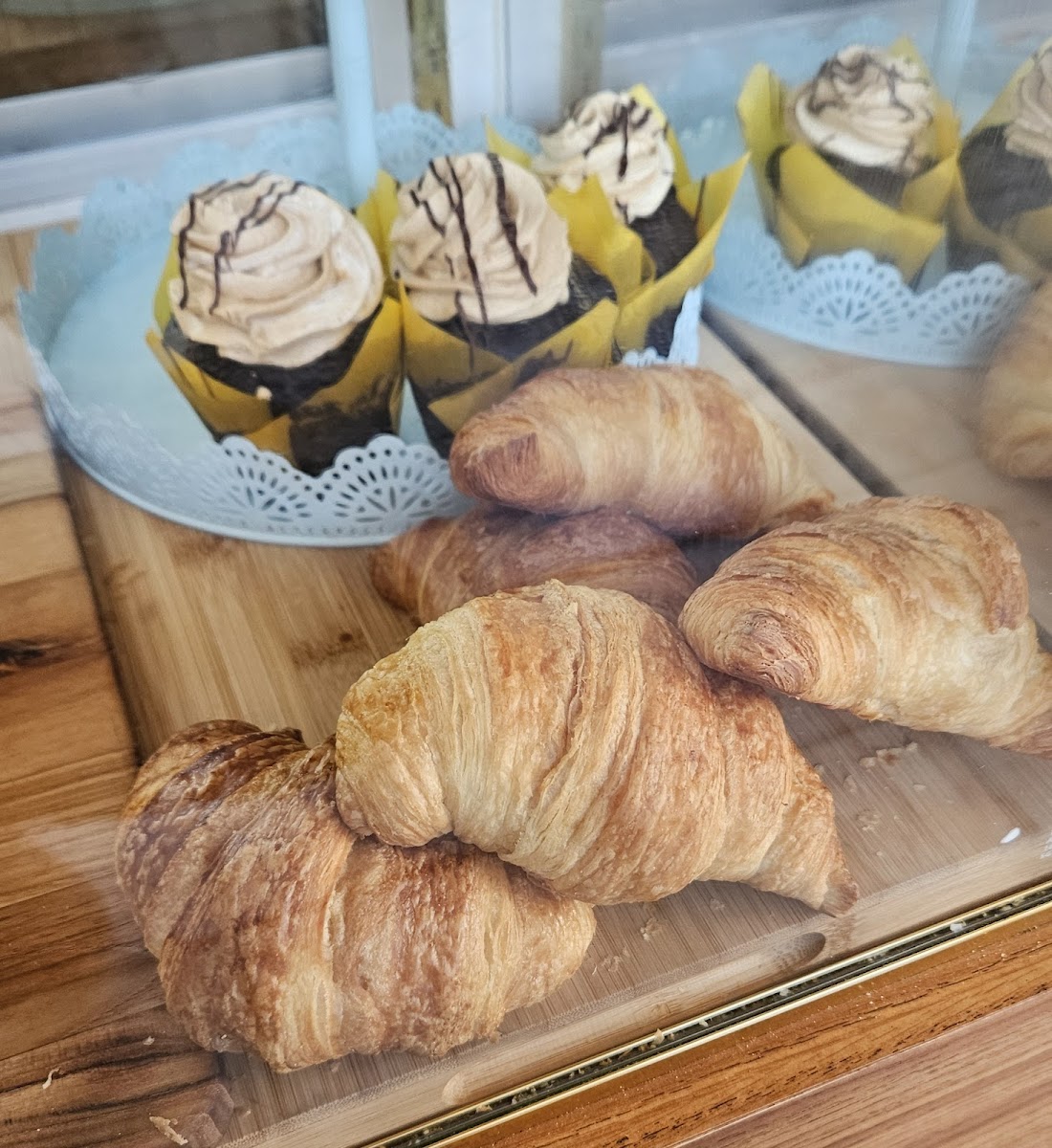 B Street Bakery and Deli Photo 8