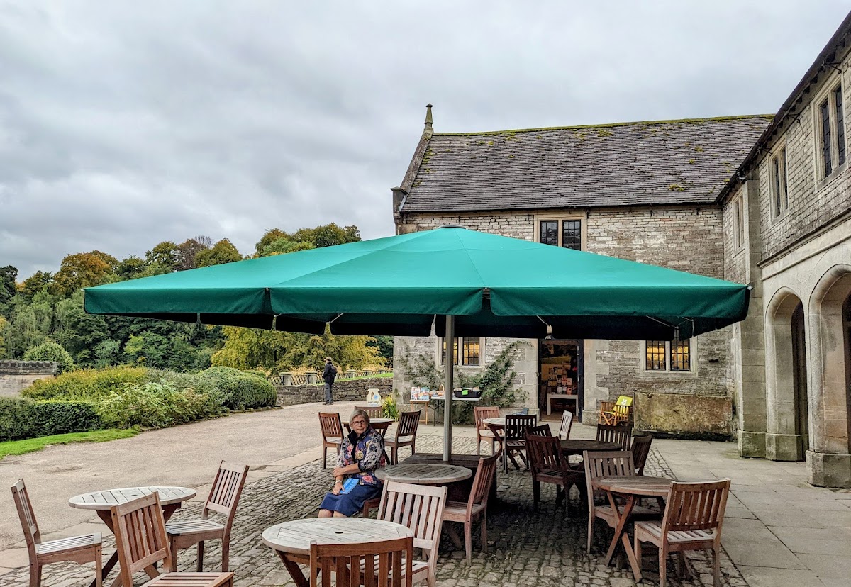 Manifold Tea-room