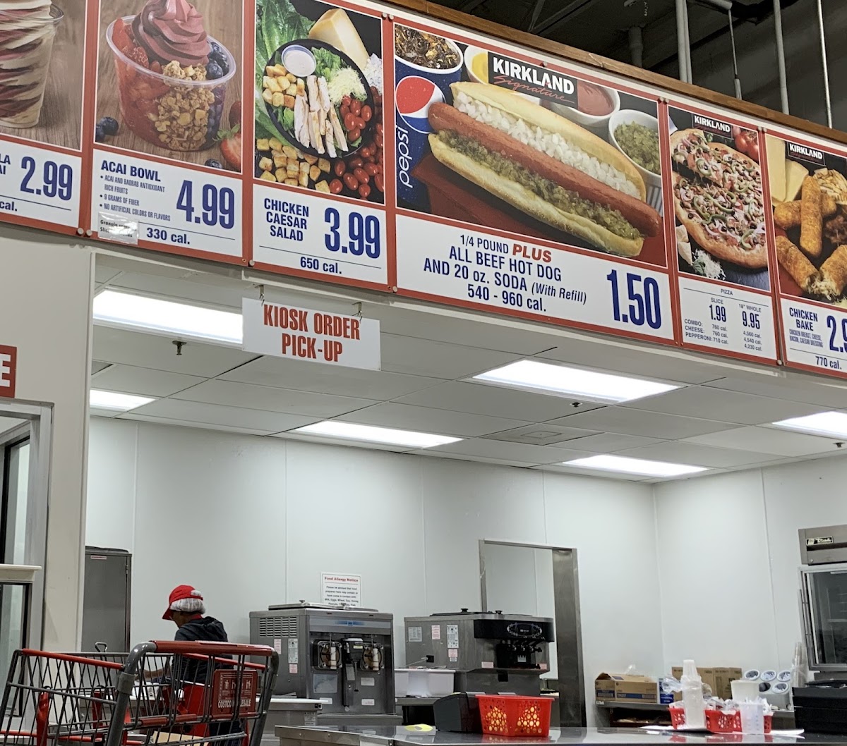 Costco Food court Photo 4