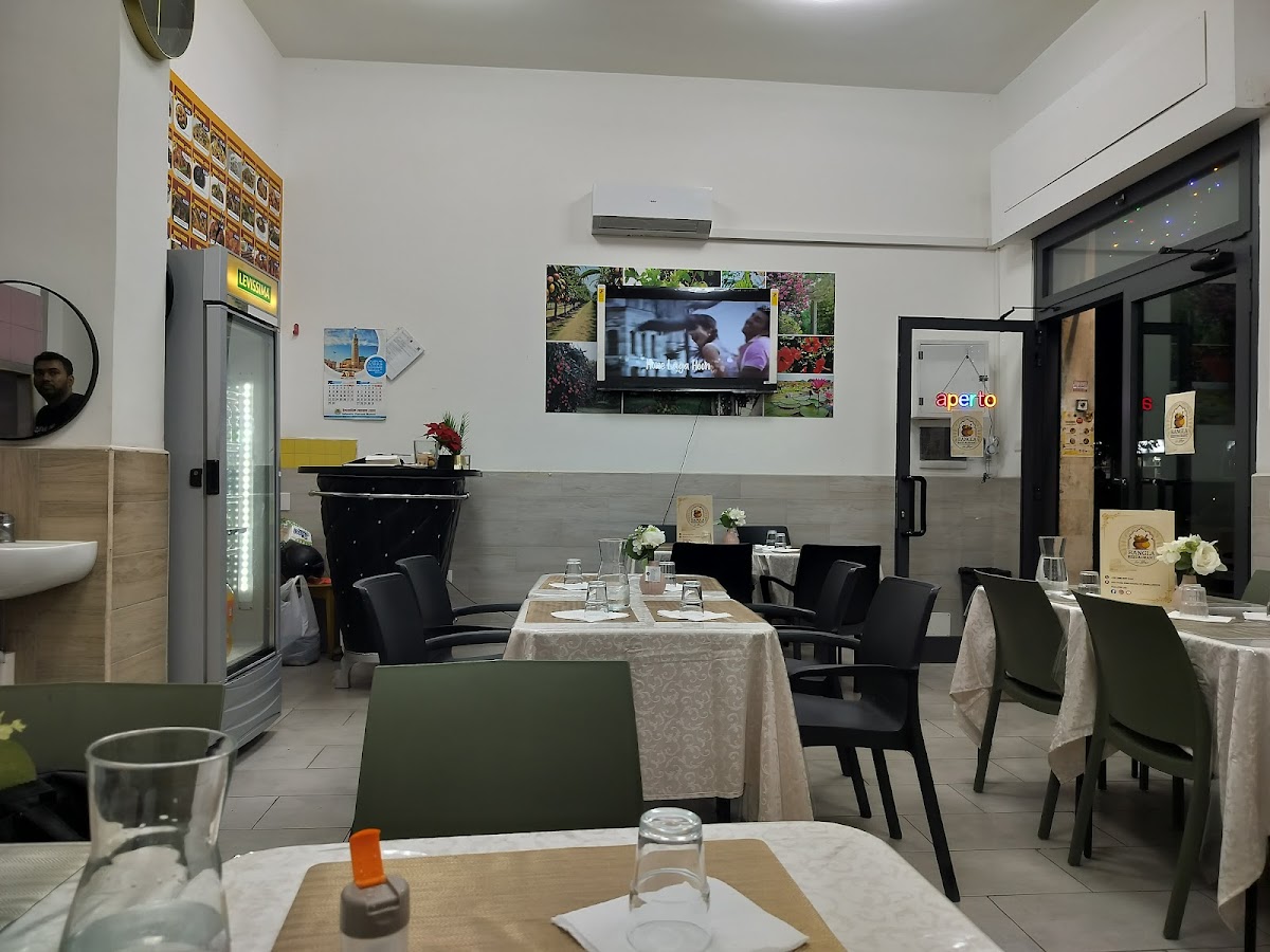 Bangla Restaurant Photo 4