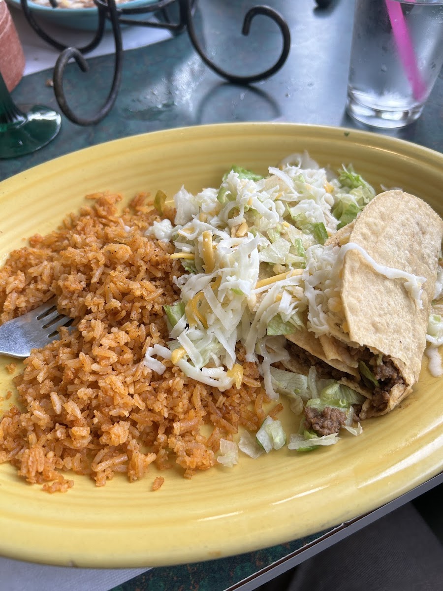 Los Arcos Mexican Restaurant Photo 3