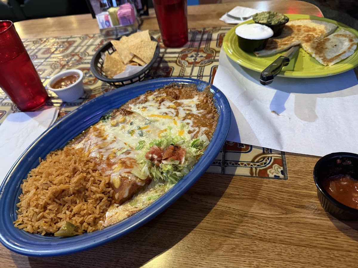 Los Arcos Mexican Restaurant Photo 4