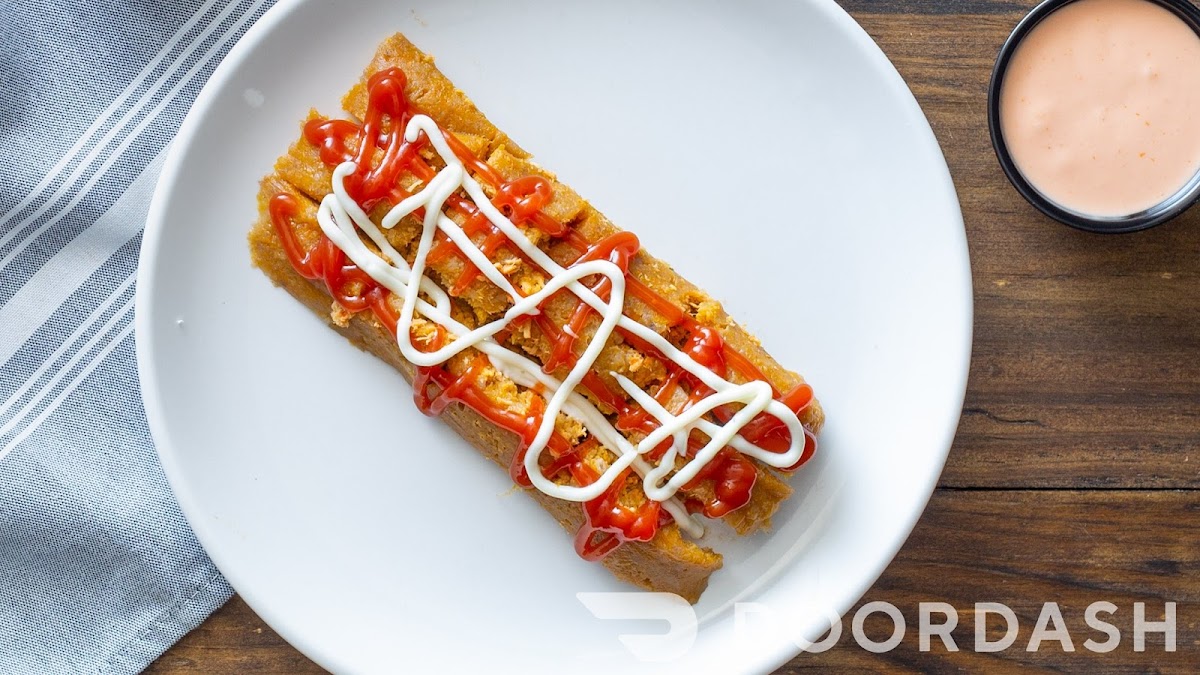 JJ Dominican Snacks Photo 9