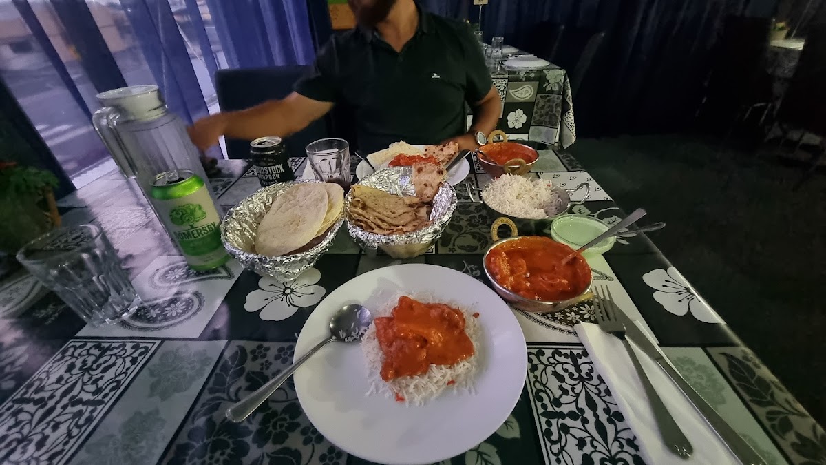 Indian Curry Bazaar & Take Away Photo 2