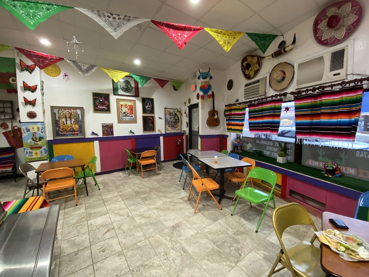 La Raza Tex Mex Photo 3