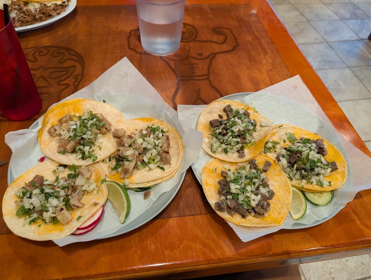 La Raza Tex Mex Photo 4