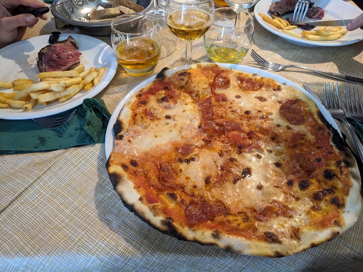 Trattoria Pizzeria Paolo e Grazia Photo 2