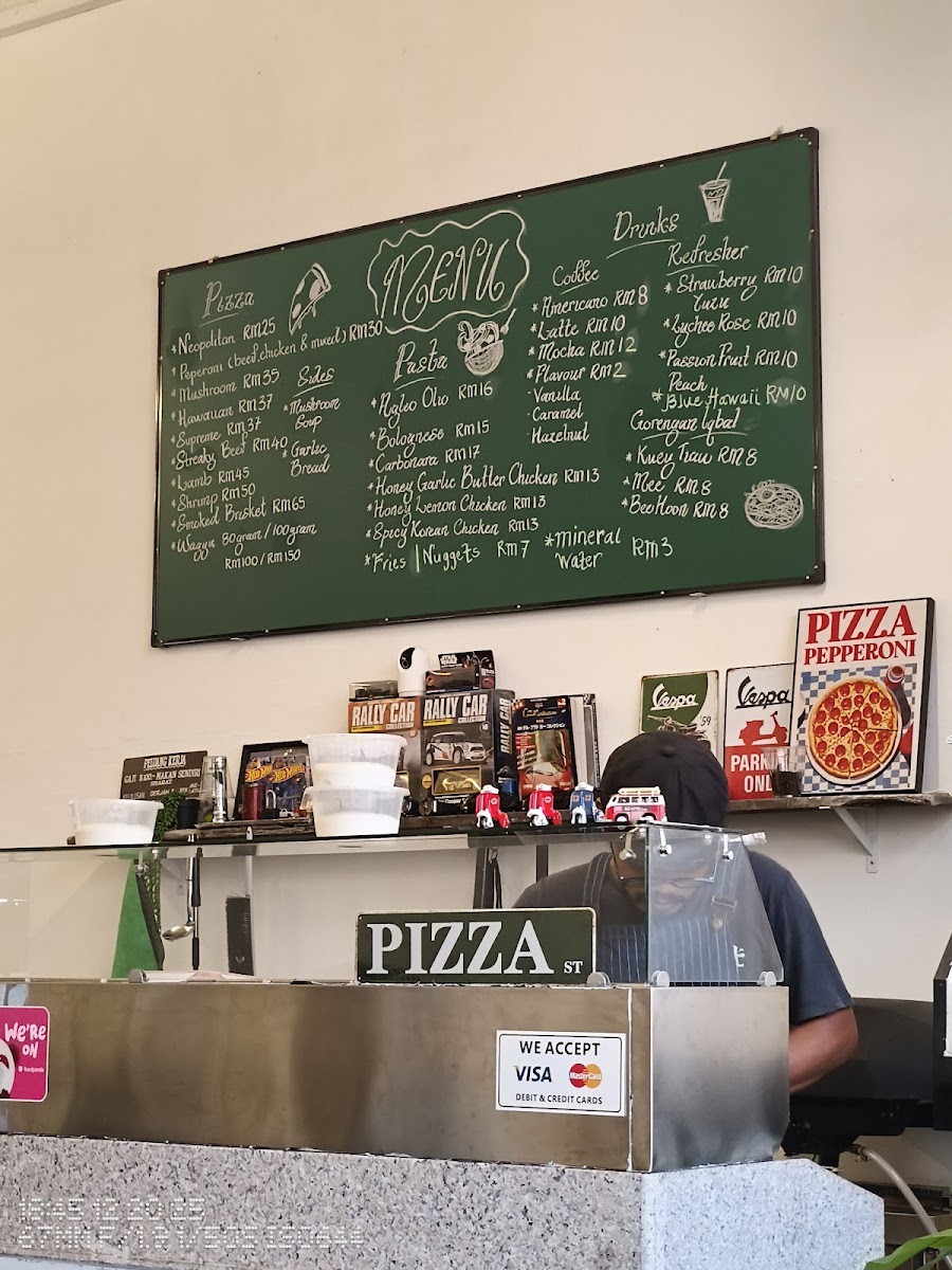 Bakkah Pizza Photo Menu 8