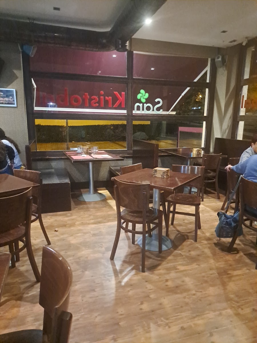 Cafetería SAN KRISTOBAL Photo 4