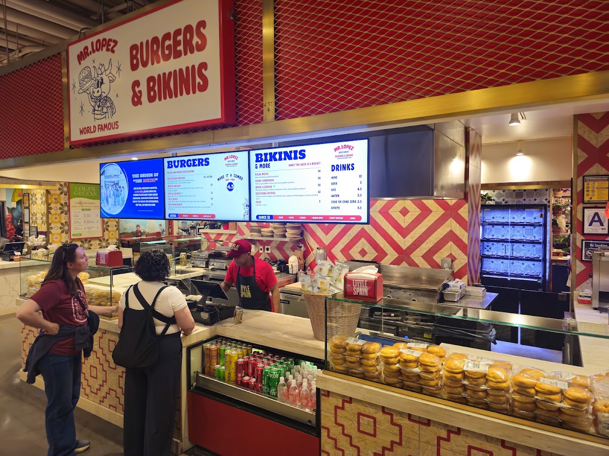 Mr. Lopez Burgers & Bikinis Photo 6