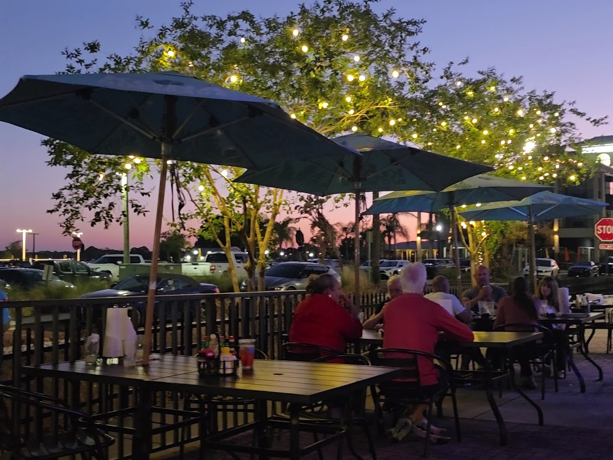 Kalua Beach Bar Photo 2