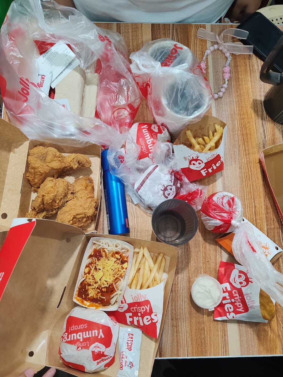 Jollibee EDSA Philtranco DriveThru Photo 4