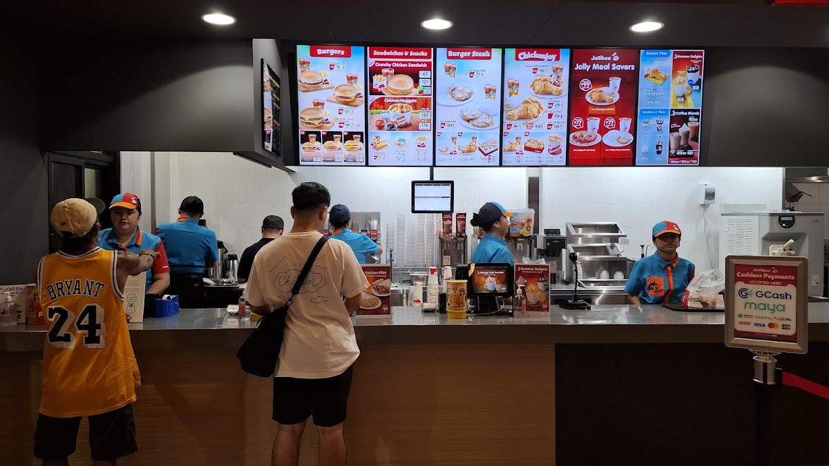 Jollibee EDSA Philtranco DriveThru Photo 6
