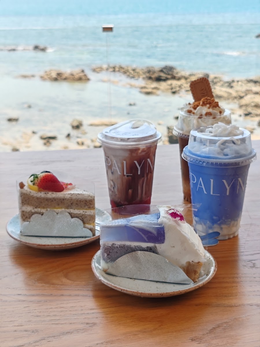 Palyn Cafe and Eatery Photo 3