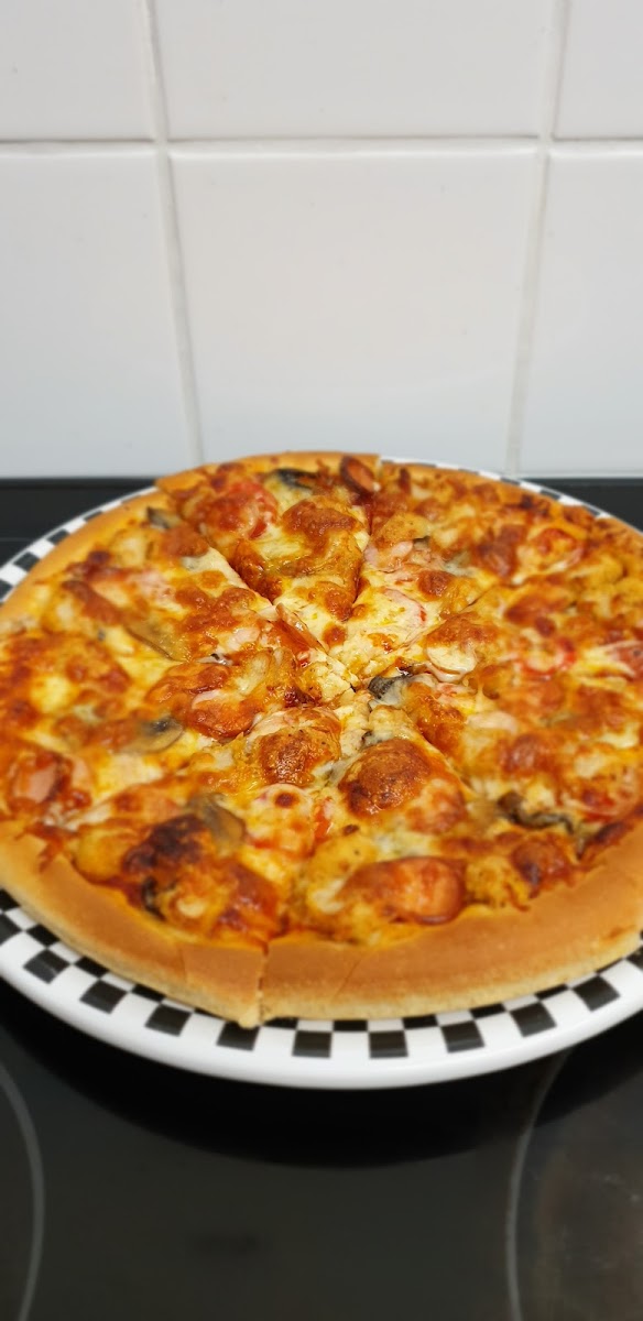Family Kebab & Pizza House Photo 3