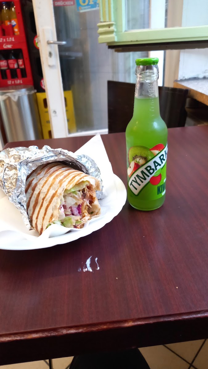 Al Mustafa Döner Kebab Photo 6
