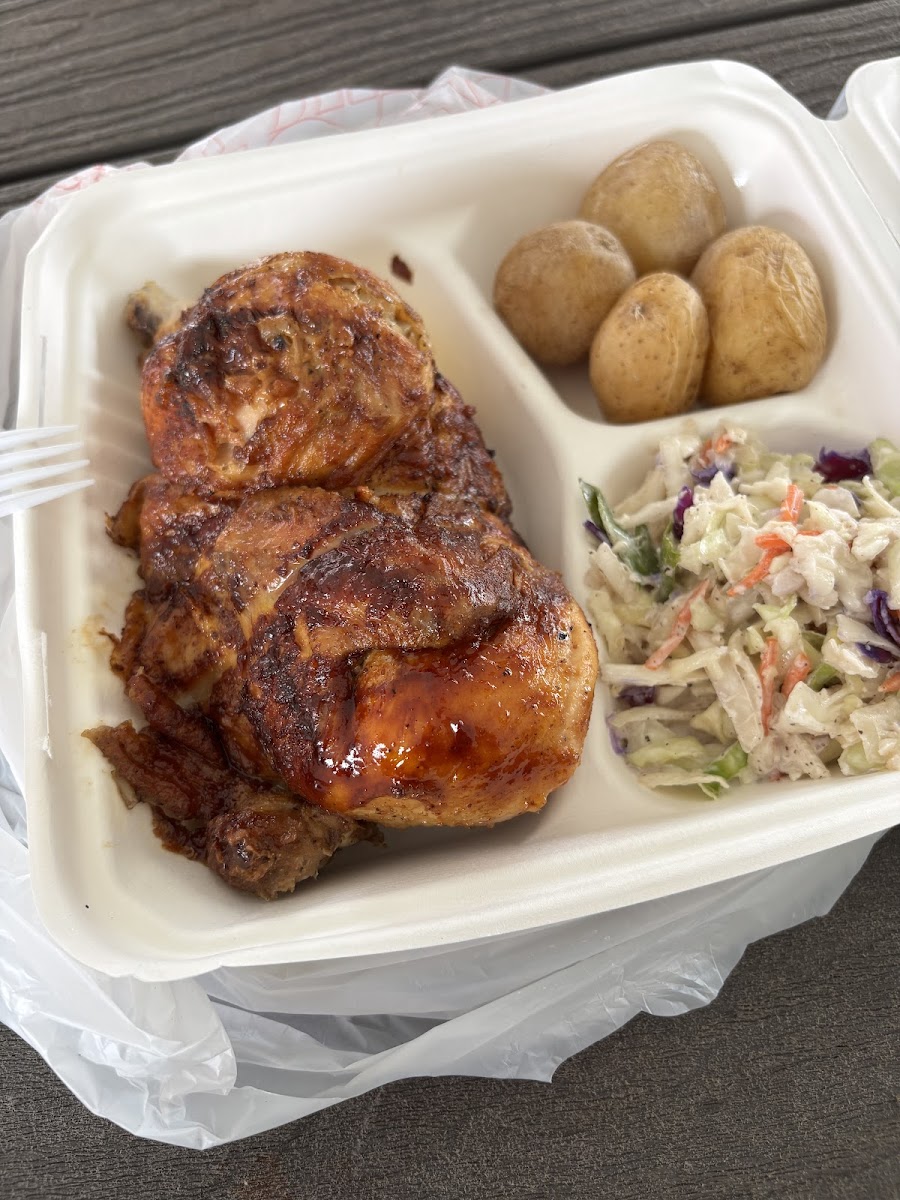 Dan's Chicken Shack Photo 2
