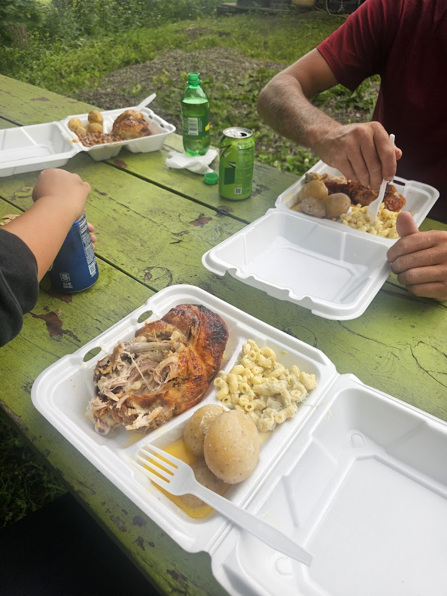 Dan's Chicken Shack Photo 7