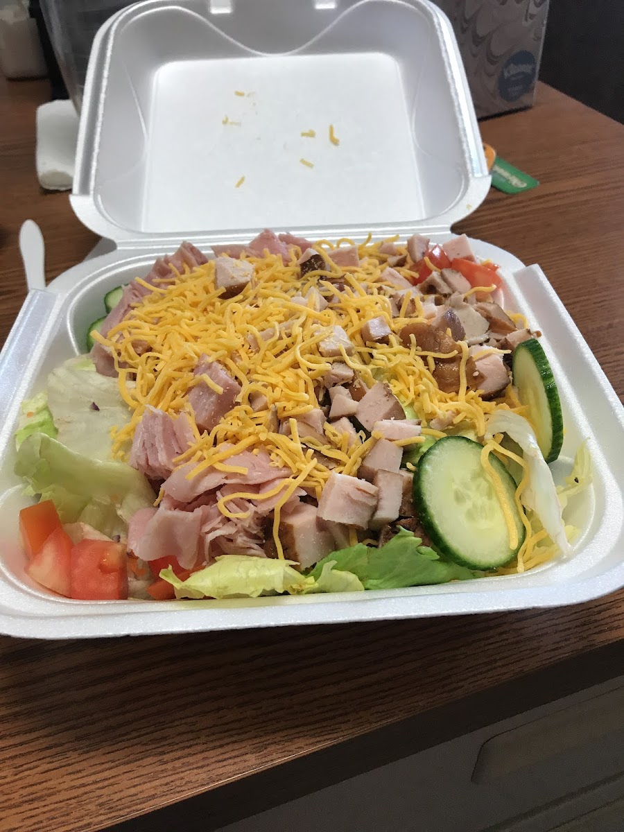 Lunch Box Deli Photo 6