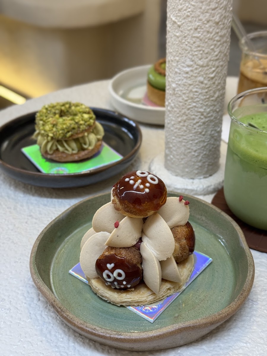 Re Patisserie Photo 10