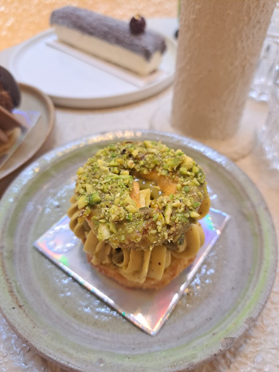 Re Patisserie Photo 7