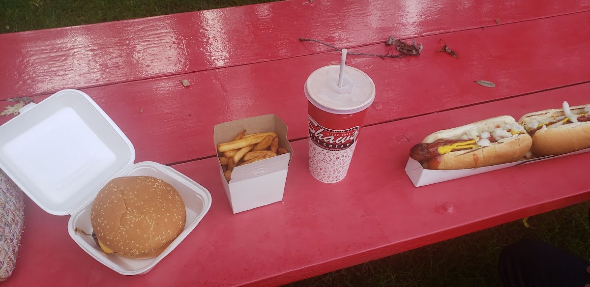 Ritchies Ice Cream & BBQ Photo 10