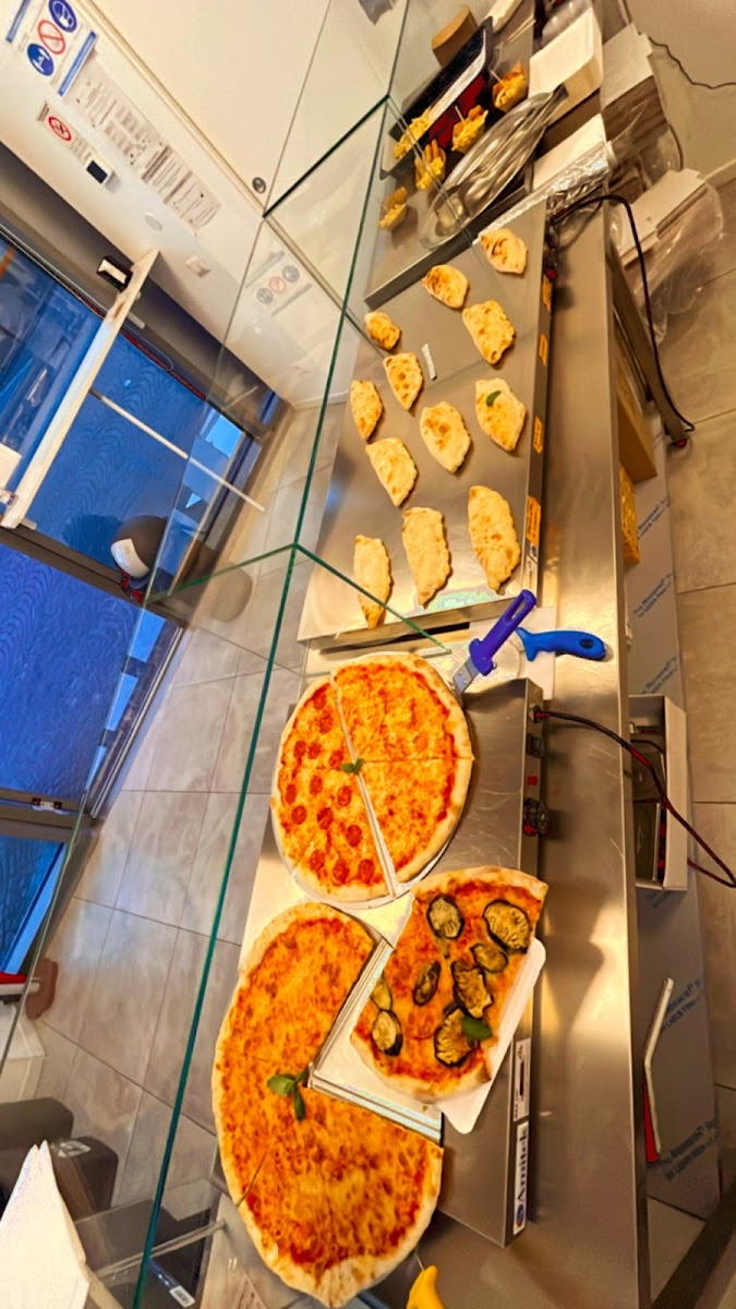 Pizzeria Casanova Photo 4