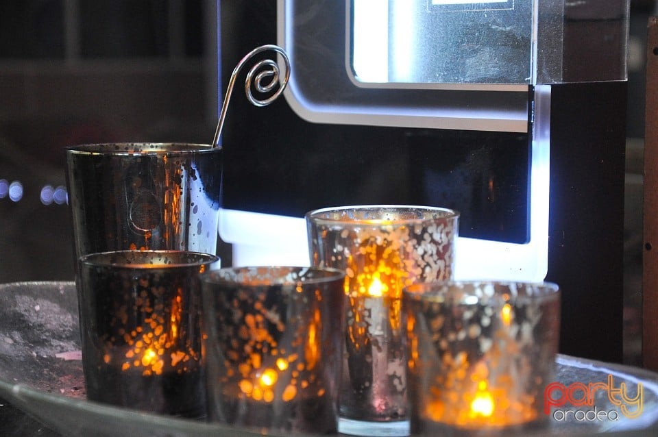 Violet Cafebar & Lounge Photo 7