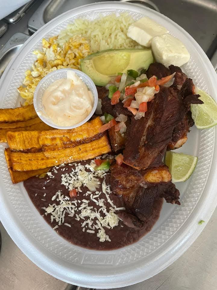 Las Delicias Latin Food Photo 5