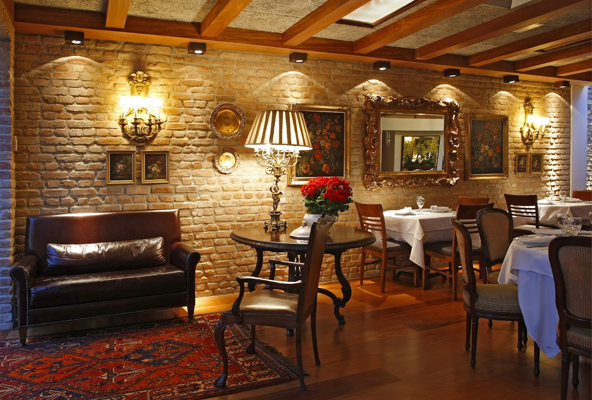 Anna Ristorante