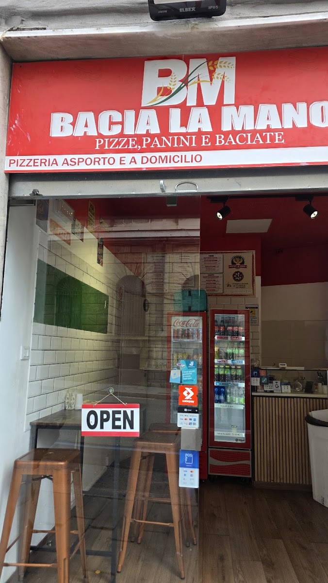 Bacia la Mano - Pizzeria d'Asporto Genova