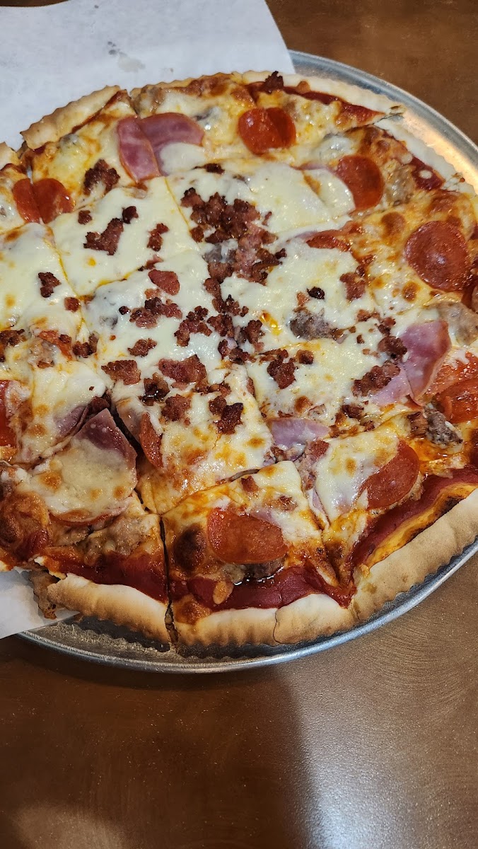 Pasquale's Pizza | The Restaurant Photo 7