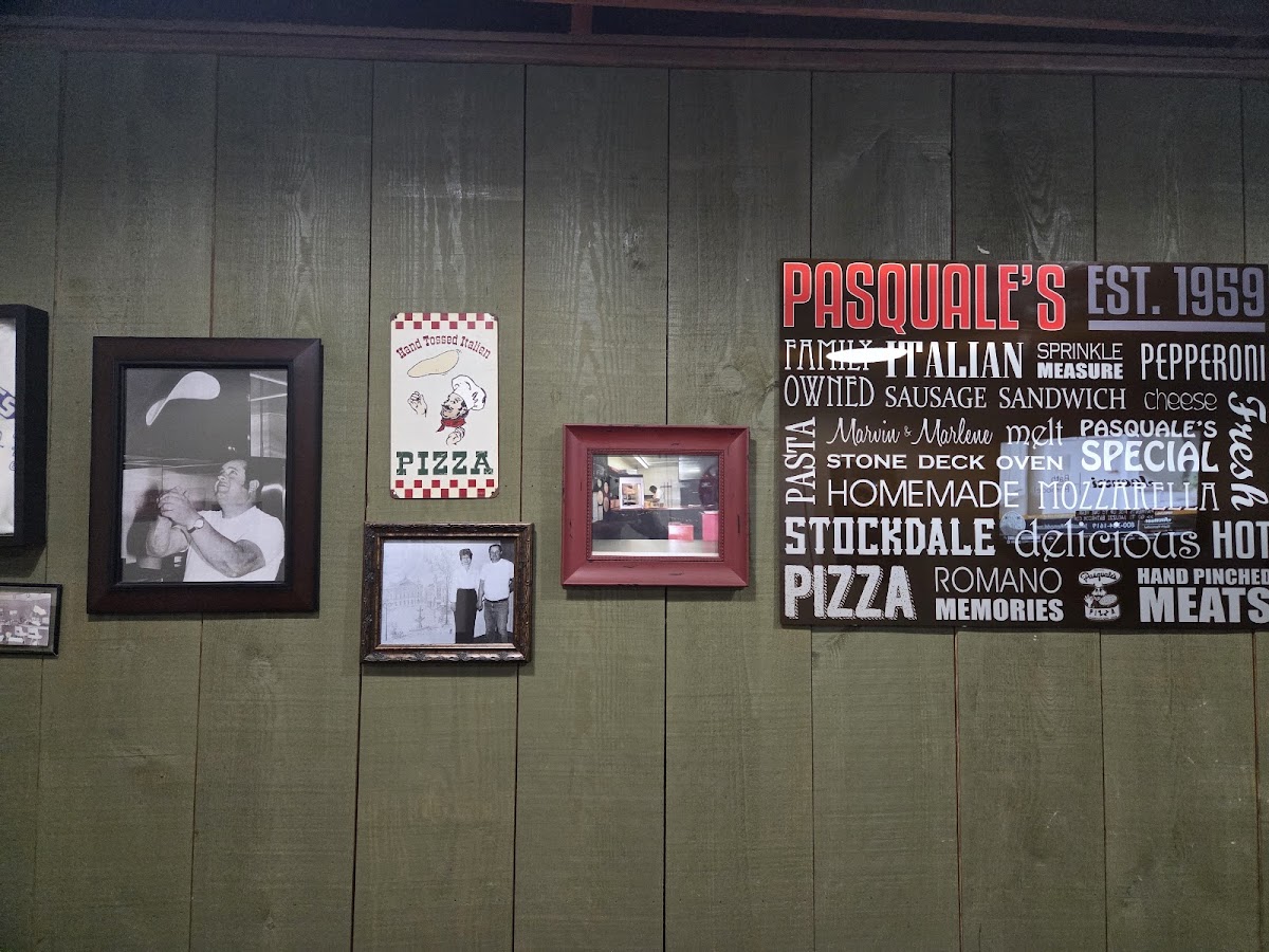 Pasquale's Pizza | The Restaurant Photo Menu 7