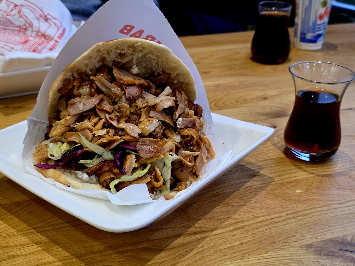 ADA KEBAP PIZZA HAUS Photo 4