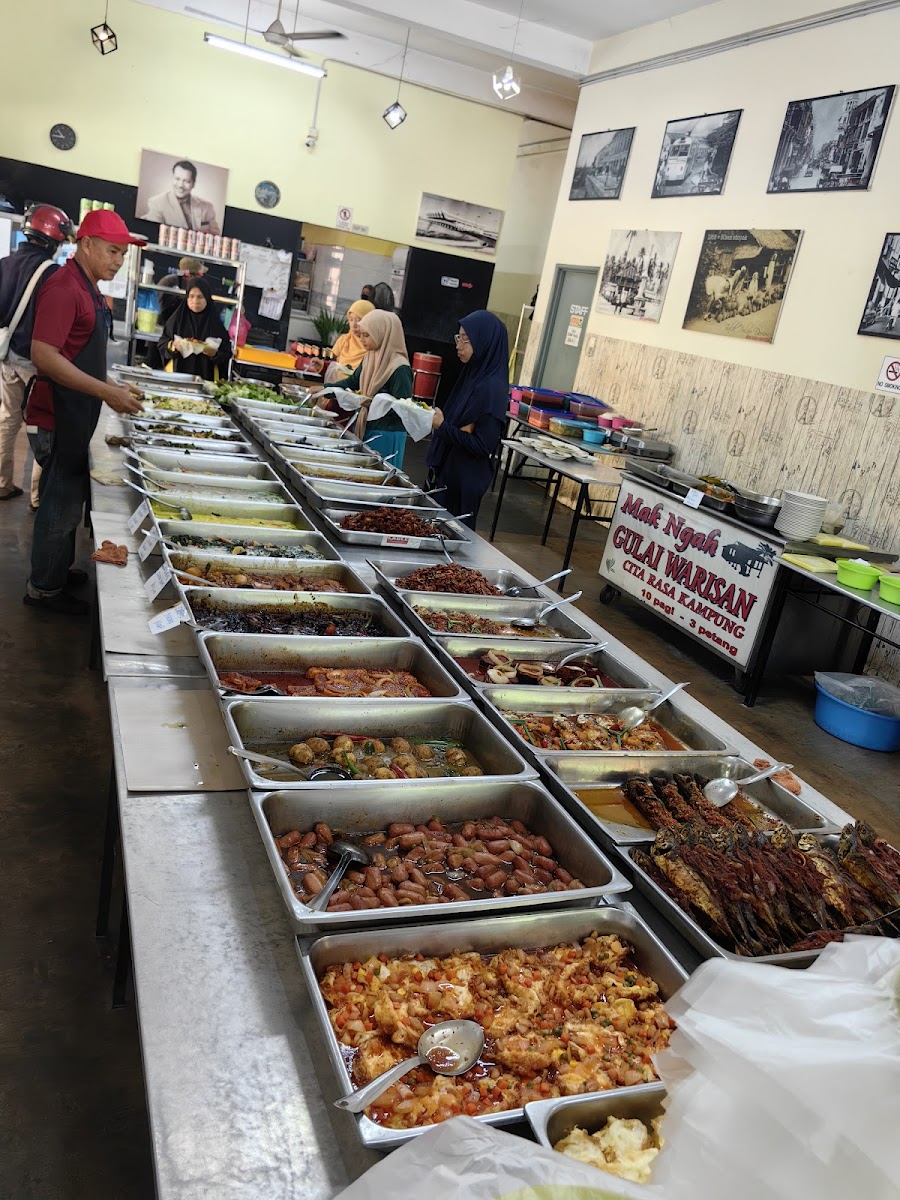 Balik Pulau Mak Ngah Gulai Warisan Photo 3