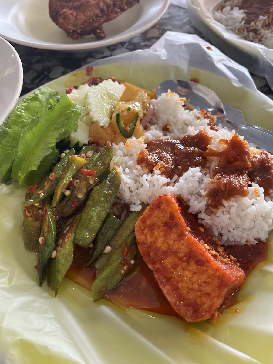 Balik Pulau Mak Ngah Gulai Warisan Photo 5