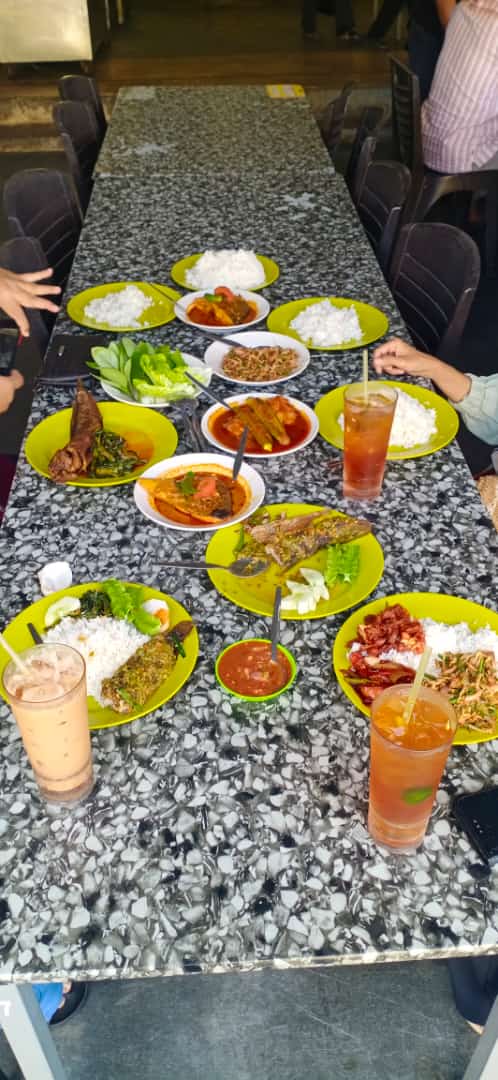 Balik Pulau Mak Ngah Gulai Warisan Photo 8