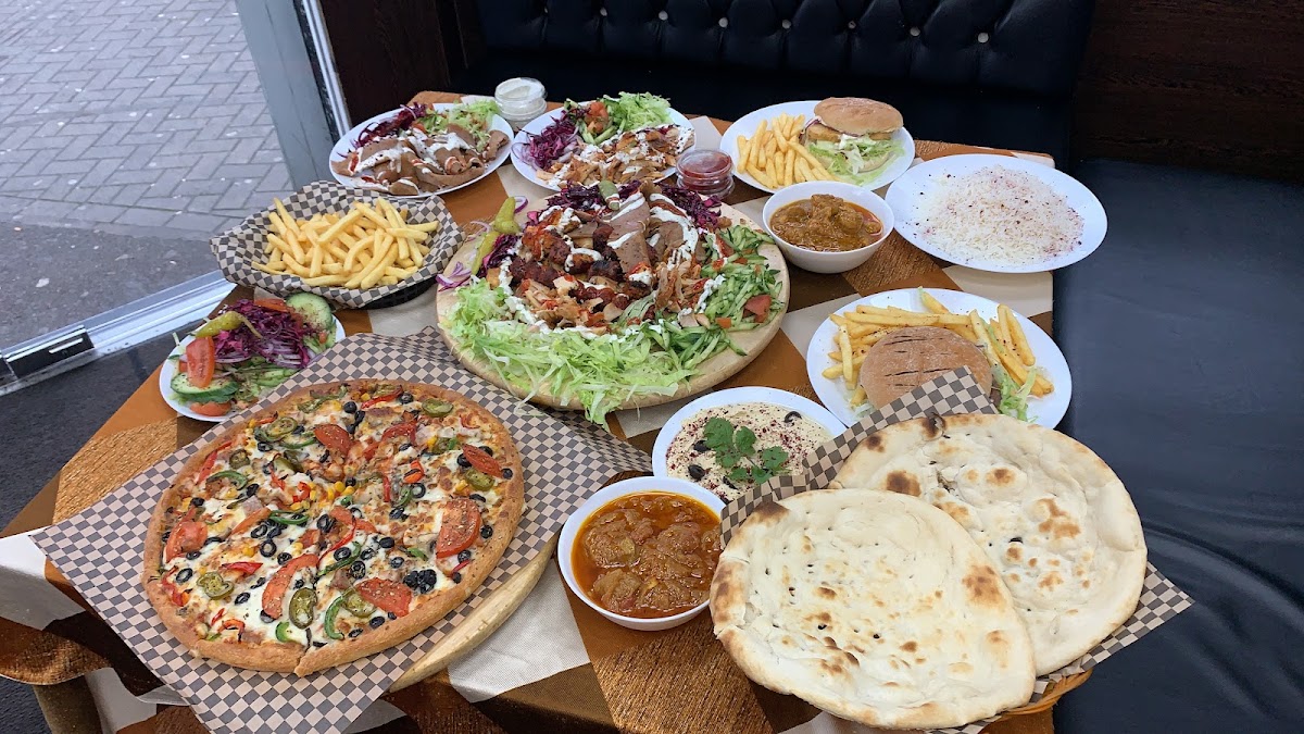 Master Pizza and Kebab Photo 10