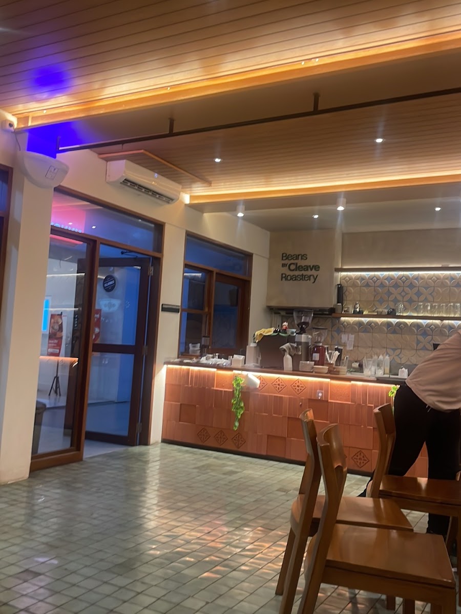 Kedai Sesama - Cikini Photo 5