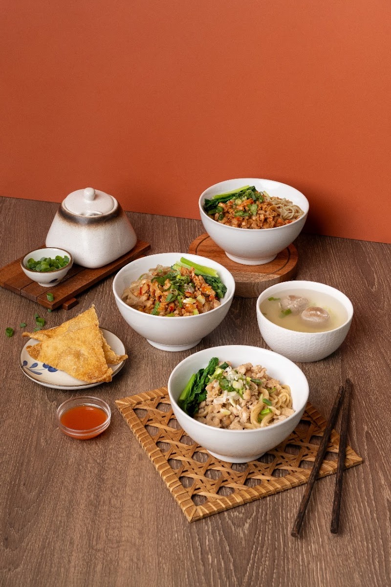 Kedai Sesama - Cikini Photo 6