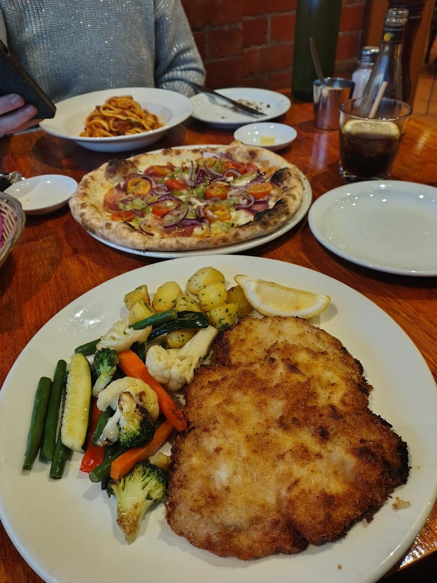 Da Pasquale Woodfire Pizzeria Photo 3