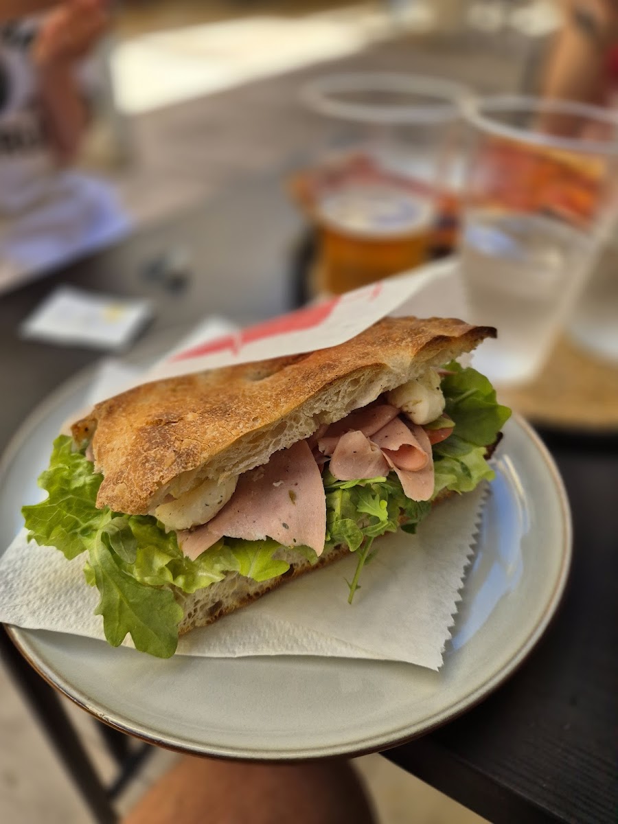 Hit Street Food Photo 3