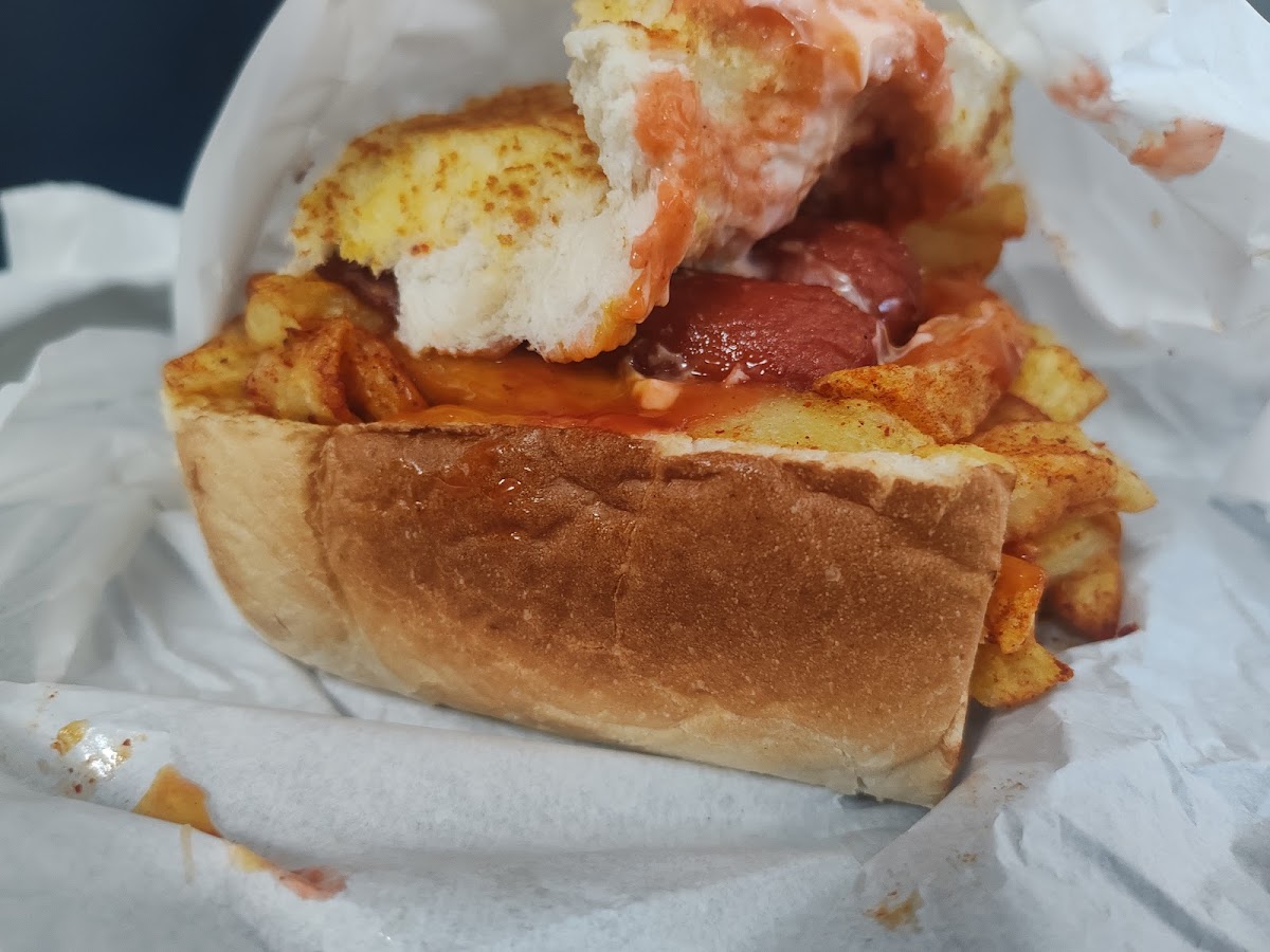 Momo's Takeaways & Grill (Halaal) Photo 3