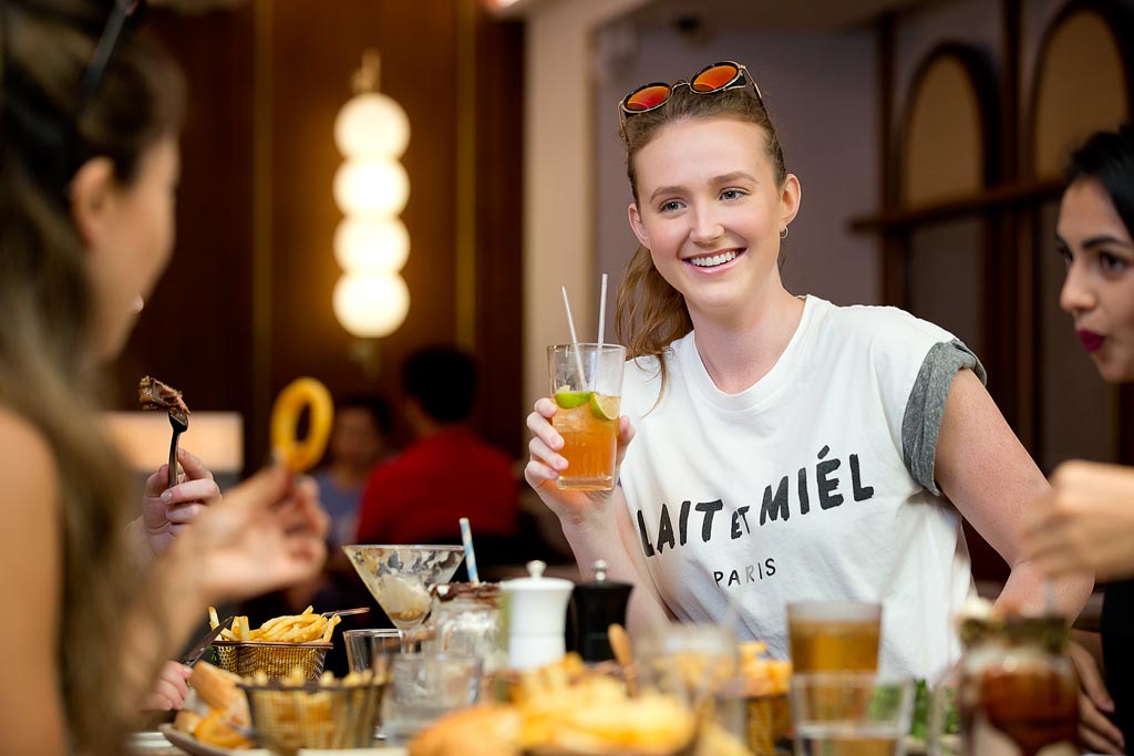 M&G Cafe and Bar Photo 4