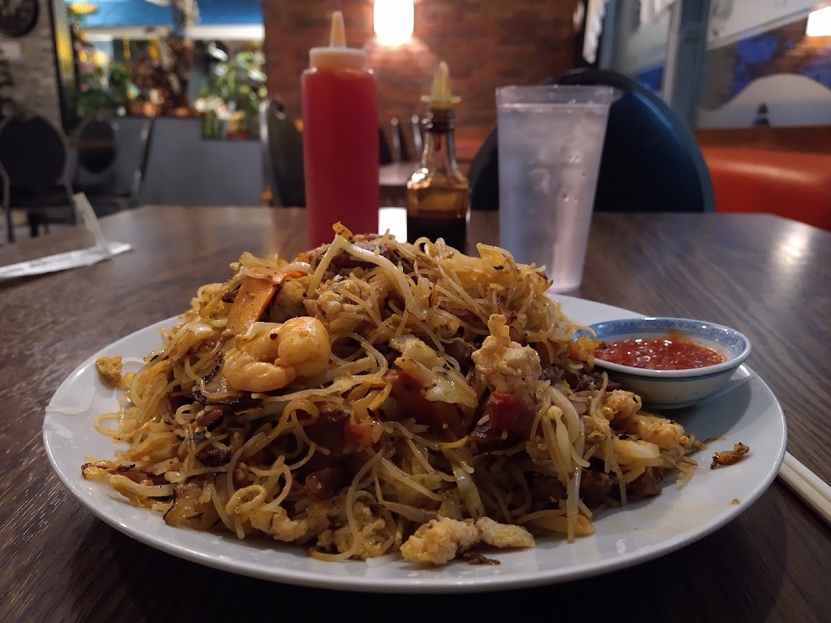 Luong's Restaurant Photo 6