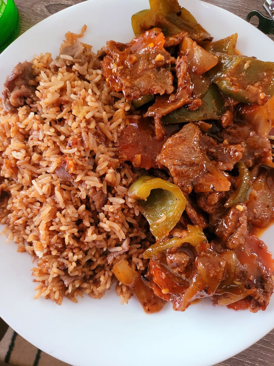 Luong's Restaurant Photo 8