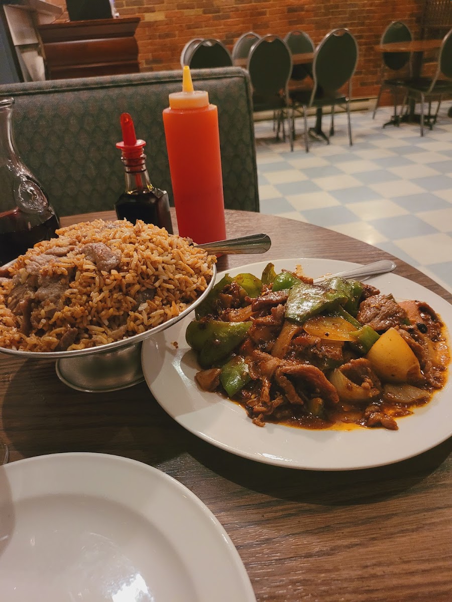 Luong's Restaurant Photo 9