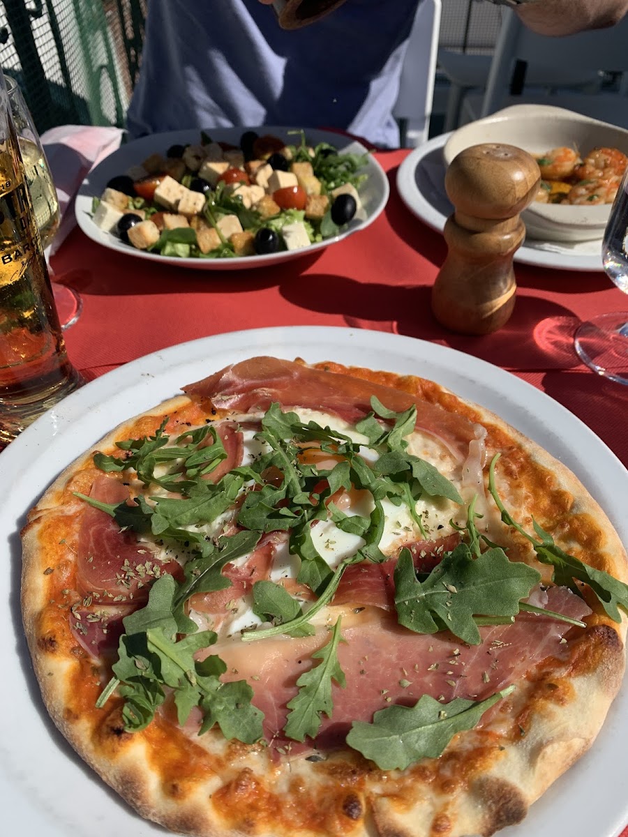 Ricardo's Pizzaria Photo 9