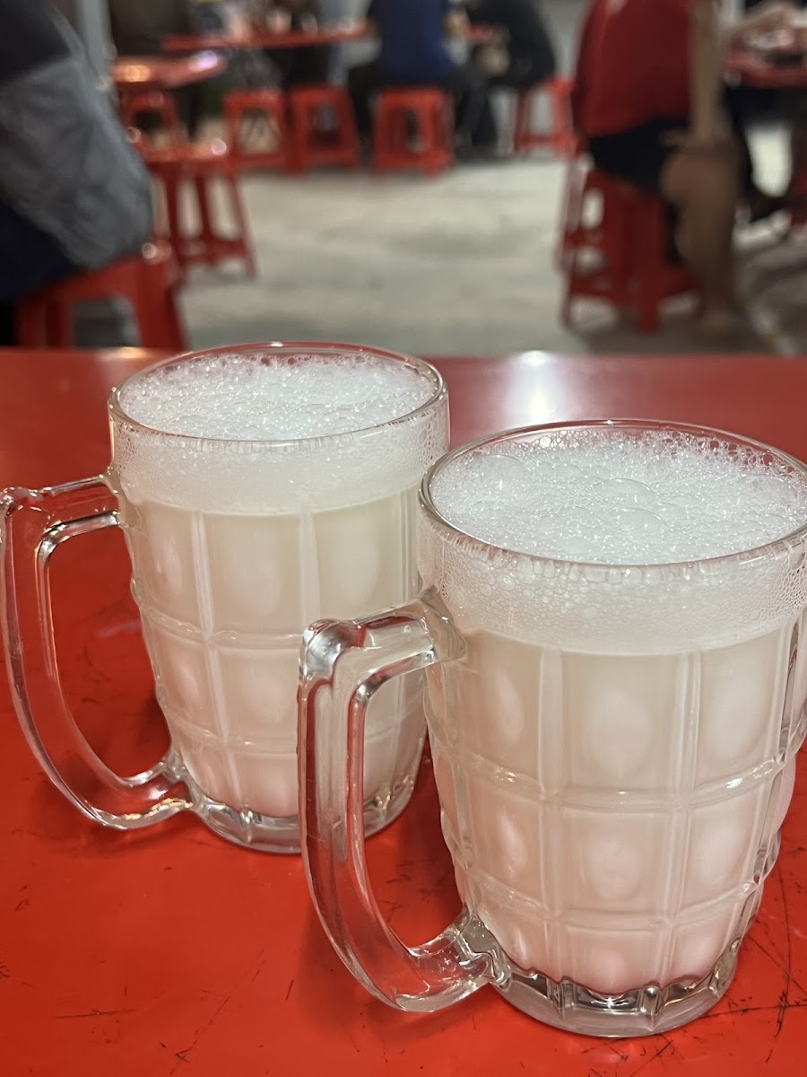 Minuman Susu Lembu Segar Old Farm Photo 3